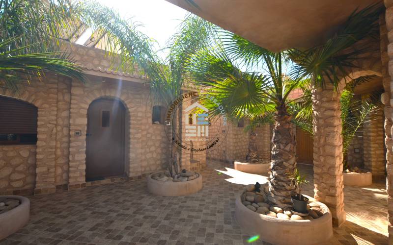 Villa 4 ch_VNA_Hrarta (12)